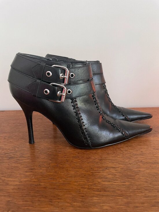 Carlos by Carlos Santana Shoes - Carlos Santana Borderline Booties Black Pointed Toe Heel Ankle Boots Size 8.5M